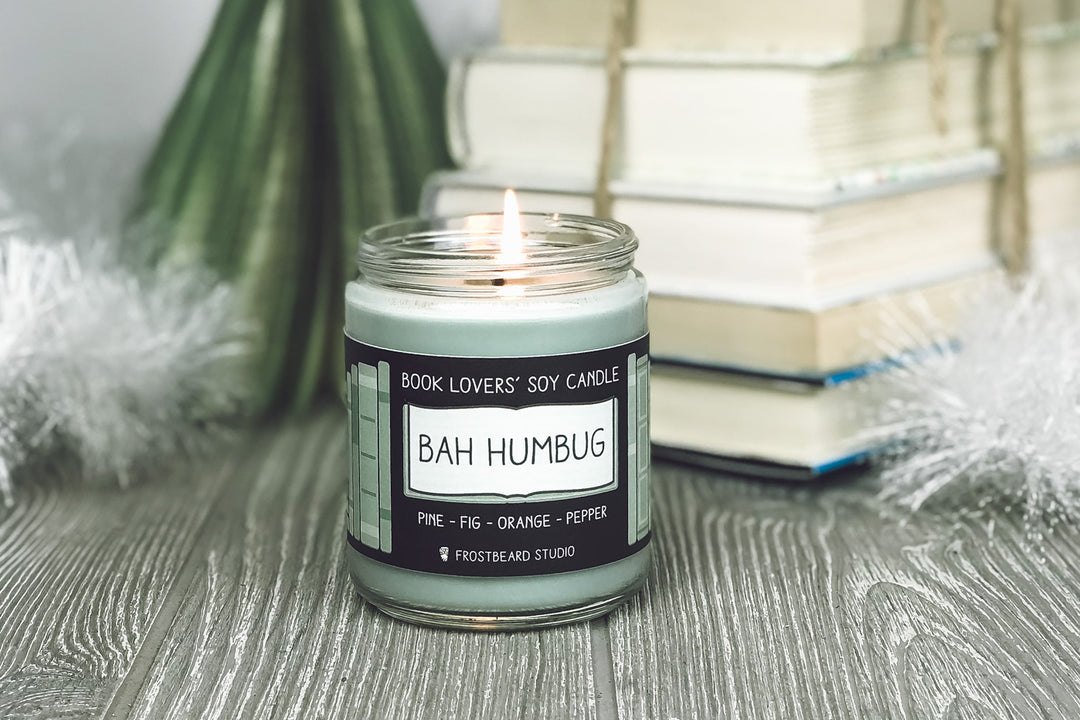 4 Book Themed Christmas Decoration Ideas